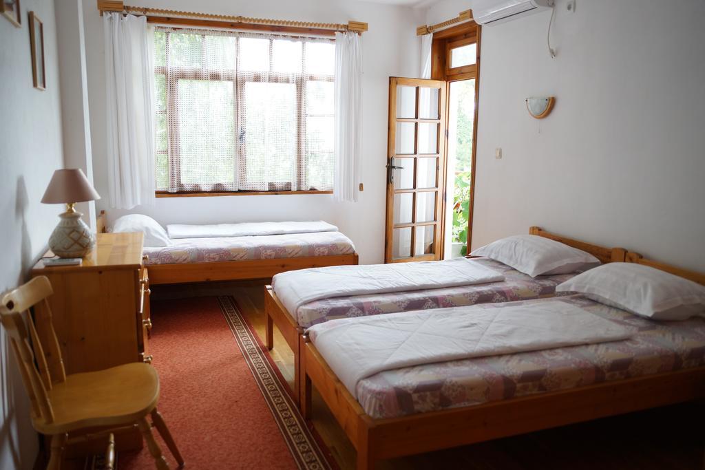 Guest House Barbov Obzor Exterior foto