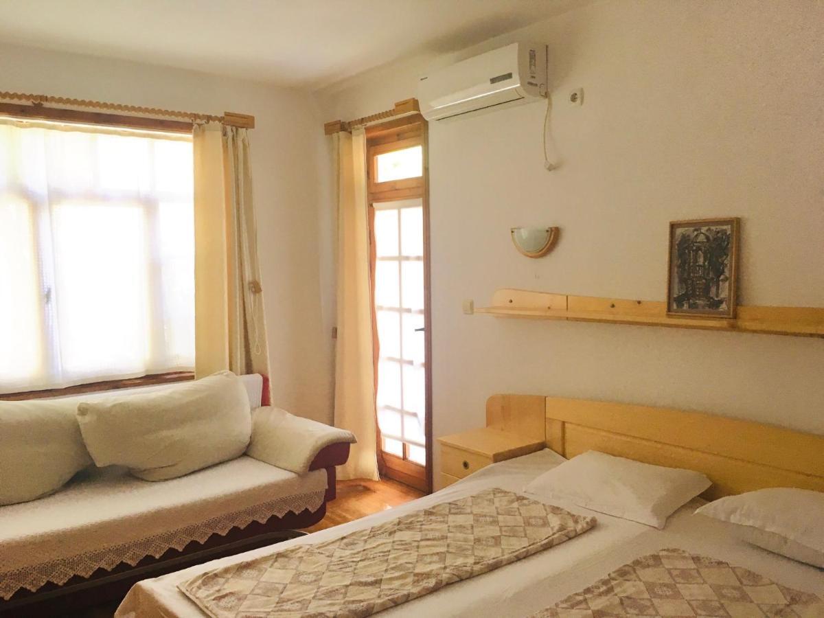 Guest House Barbov Obzor Exterior foto
